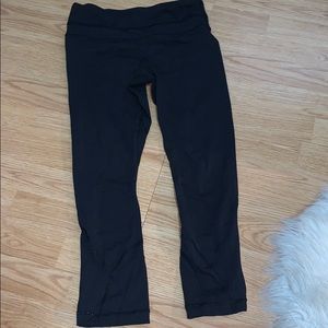 Lululemon cropped leggings